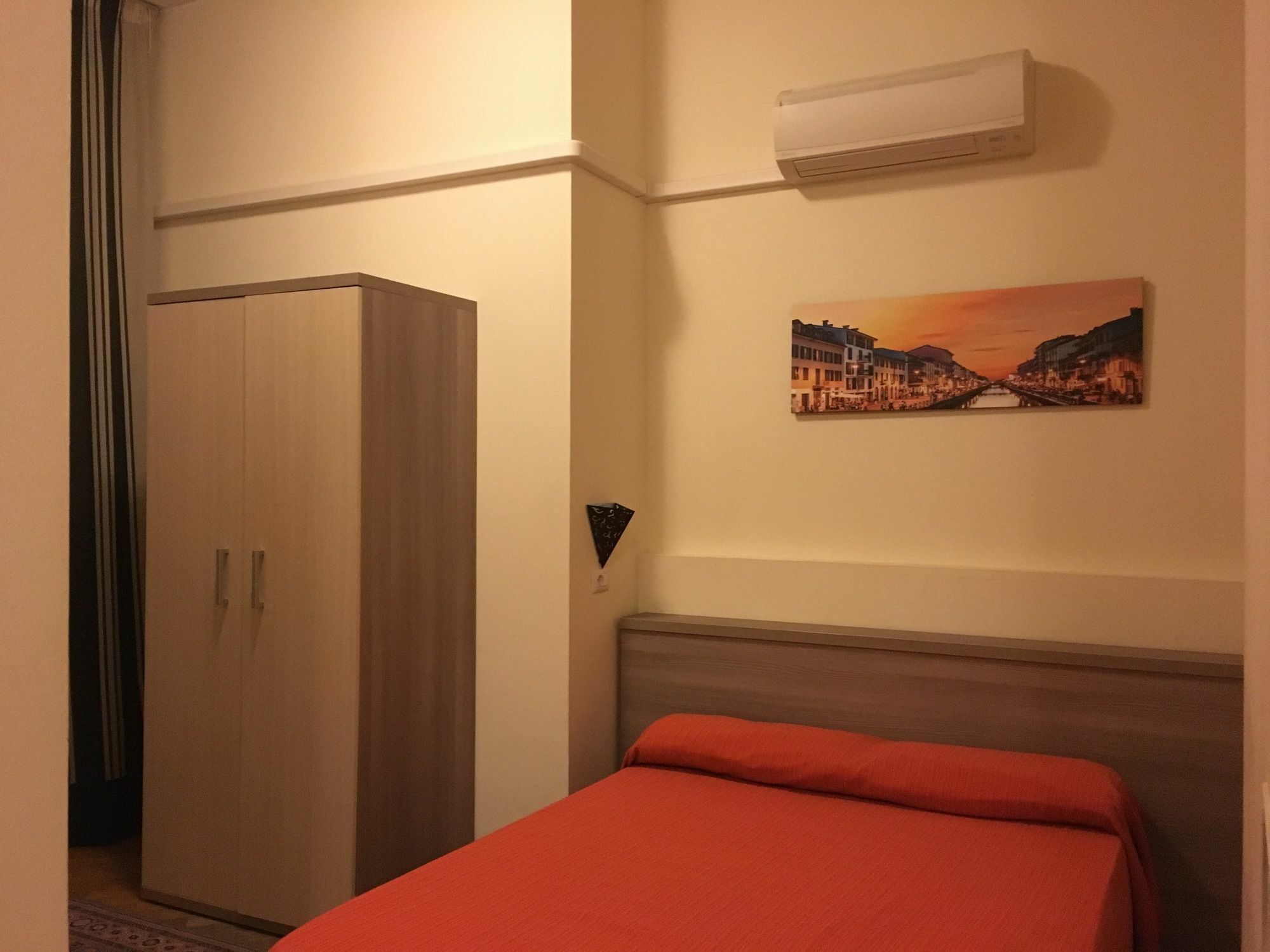 Bovisa House B&B Private Rooms Милан Экстерьер фото